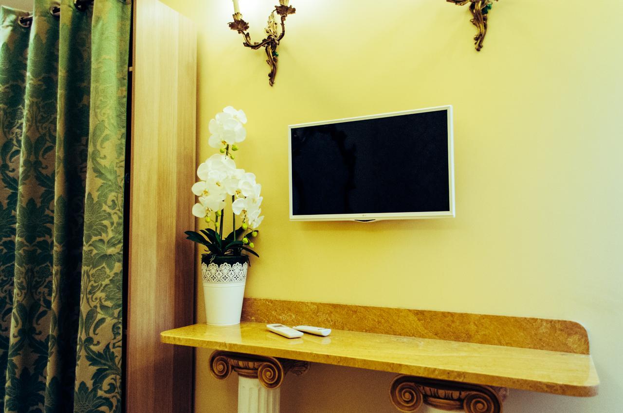Impero Vaticano Suites Guest House Рим Екстериор снимка