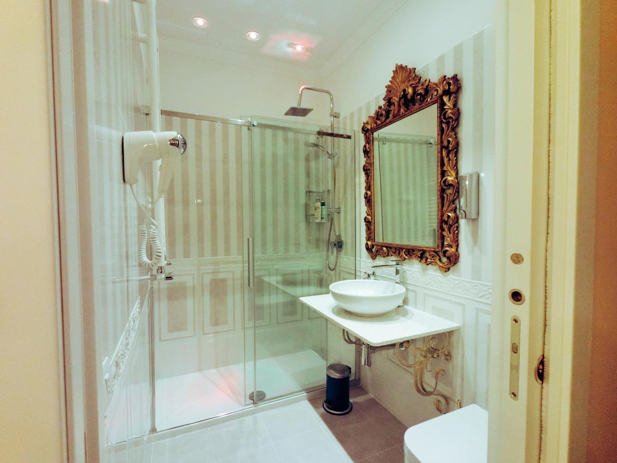 Impero Vaticano Suites Guest House Рим Екстериор снимка