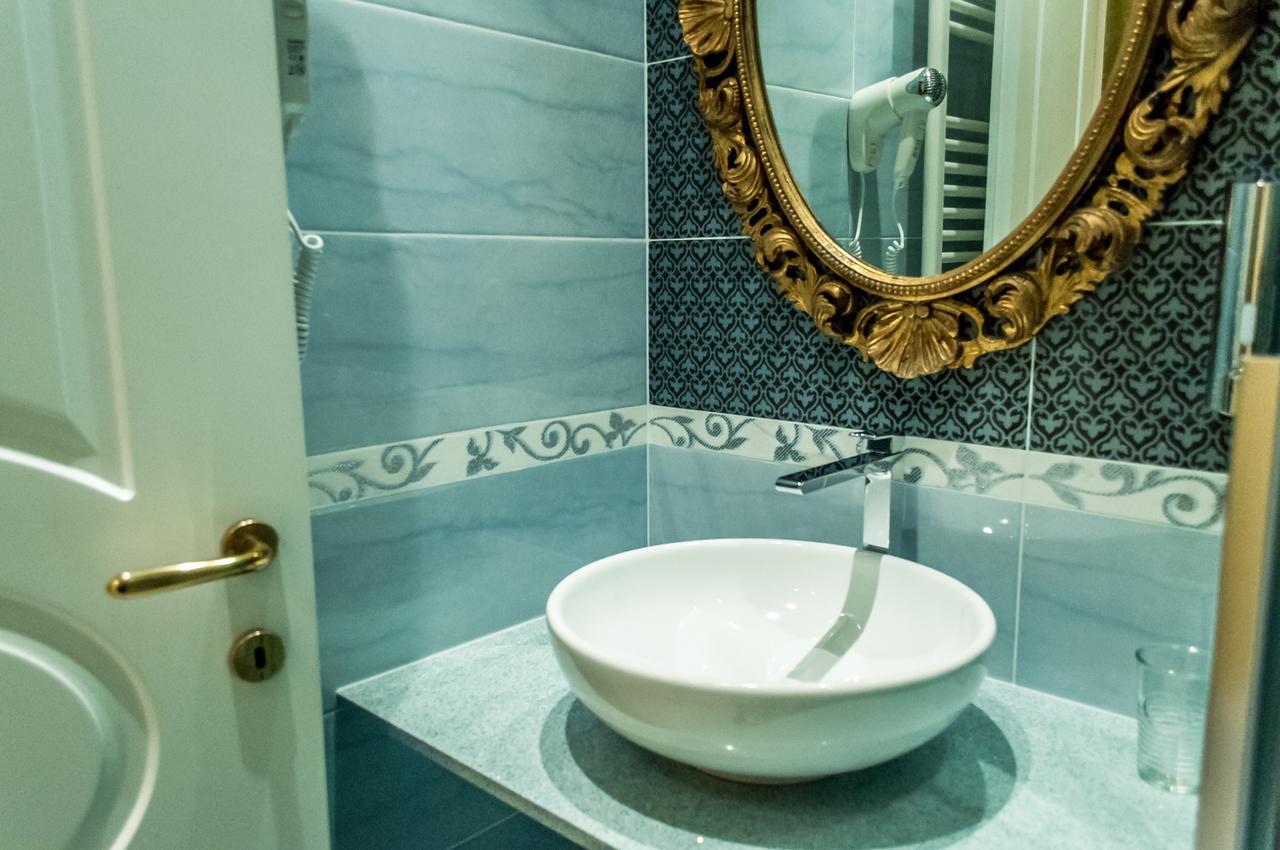 Impero Vaticano Suites Guest House Рим Екстериор снимка